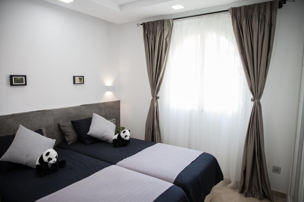 Spacious 200 Sq.M. Penthouse With Sea View Terraces Torremolinos Exteriör bild