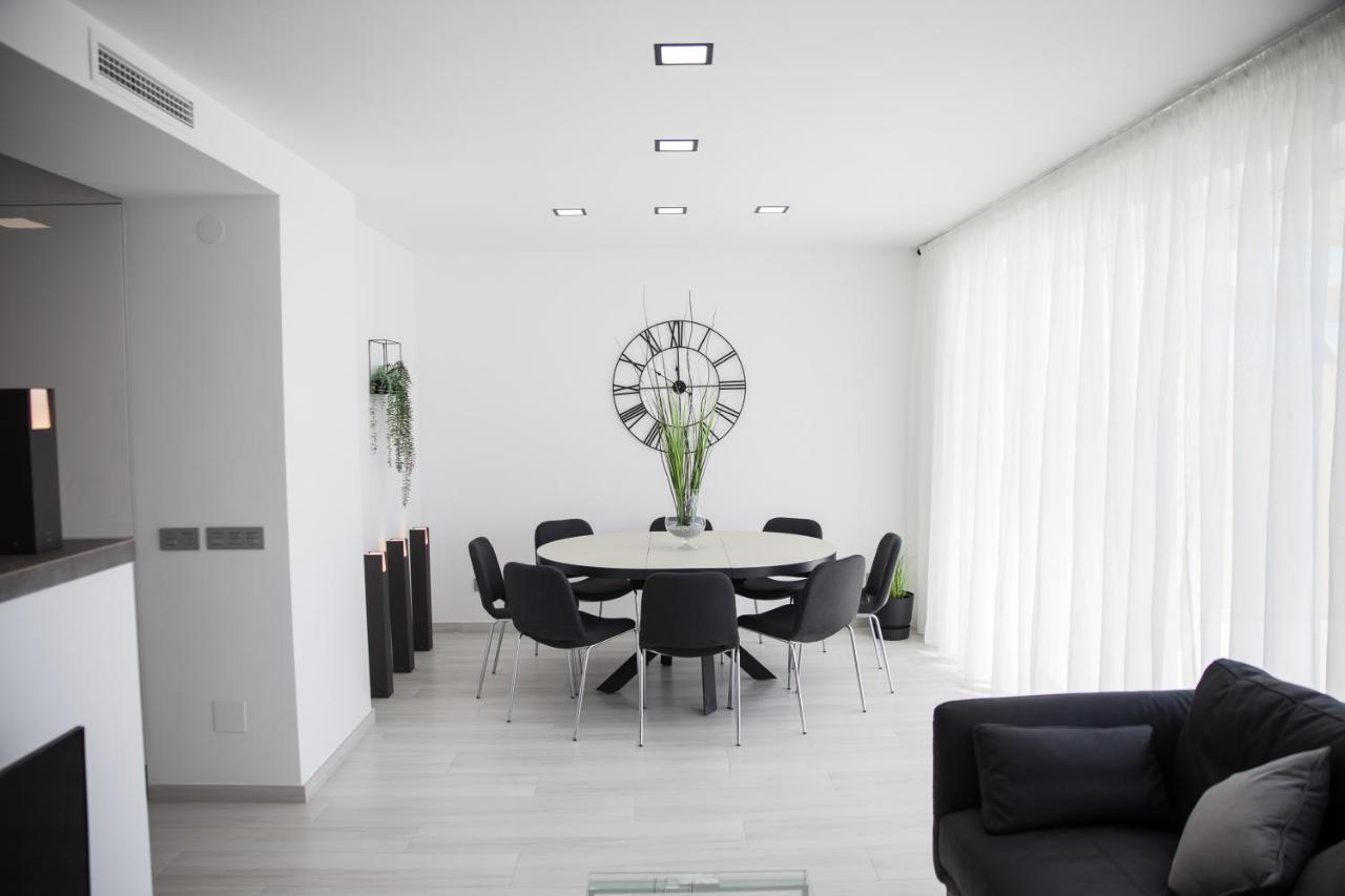 Spacious 200 Sq.M. Penthouse With Sea View Terraces Torremolinos Exteriör bild