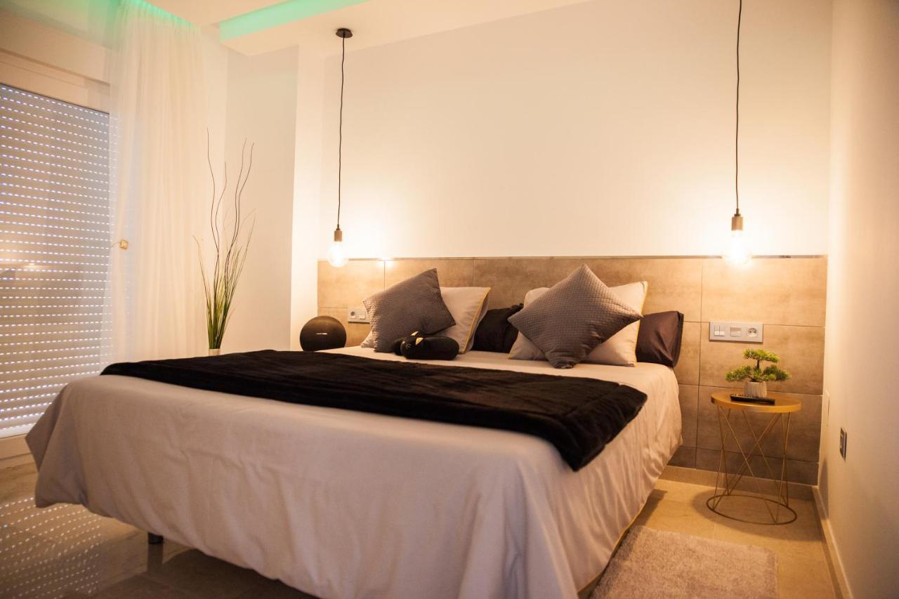 Spacious 200 Sq.M. Penthouse With Sea View Terraces Torremolinos Exteriör bild