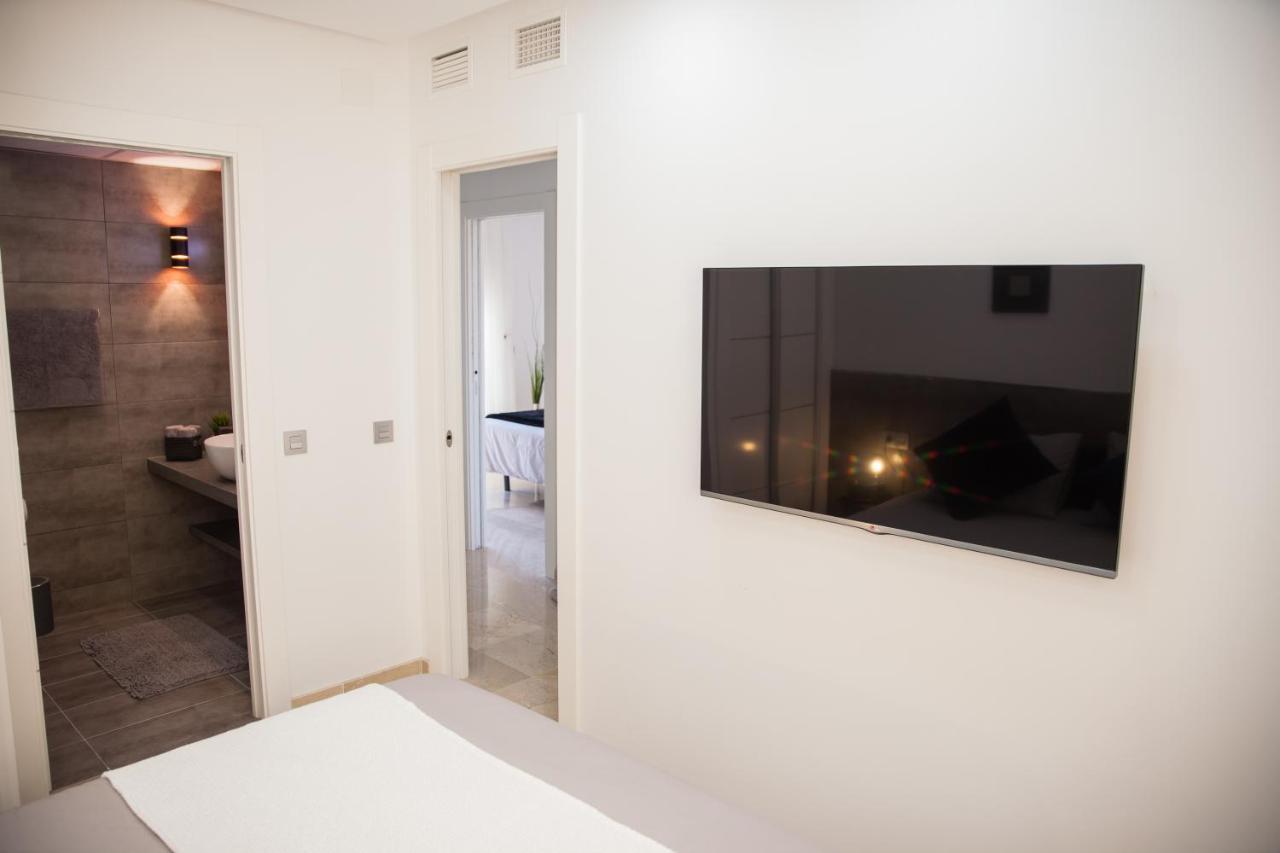 Spacious 200 Sq.M. Penthouse With Sea View Terraces Torremolinos Exteriör bild