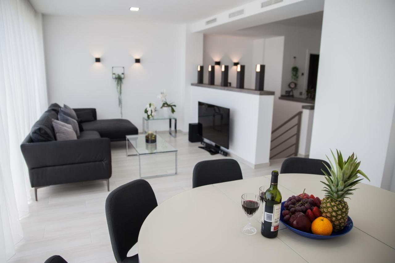 Spacious 200 Sq.M. Penthouse With Sea View Terraces Torremolinos Exteriör bild